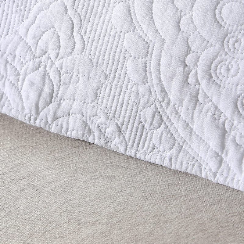 WINLIFE American Style Quilted Embroidered Solid Color Pillow Cases King Size 100% Cotton Boho Chic Printed Pillow Shams Set of 2 (20''x 36''  Damask  White) - Image 4